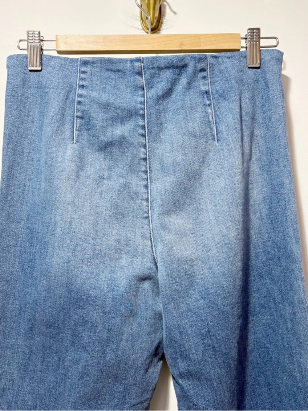Frank and Eileen Westport Illusion Wide-Leg Pull-On Jean Size 8 Soft Denim - Picture 10 of 16